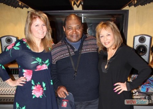 Livvy-and-Chrissie-and-Pee-Wee-Ellis